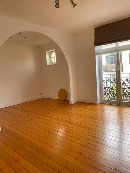 Place Flagey! Magnificent 5-bedroom house with terrace and a beautiful garden