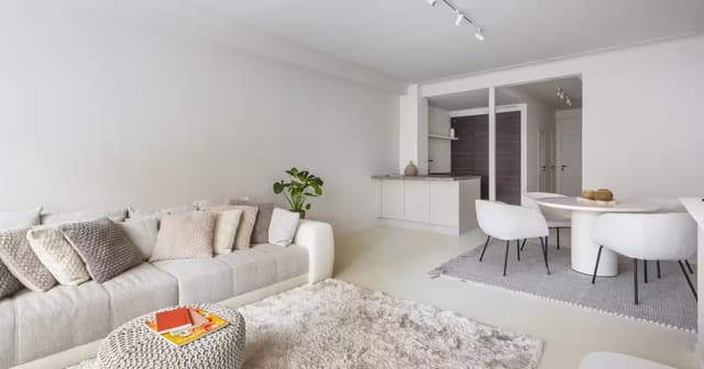 Lichtrijk bemeubeld stadsappartement op toplocatie