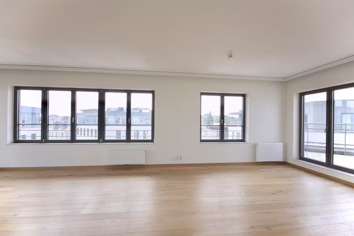 Magnificent penthouse in Auderghem with terraces