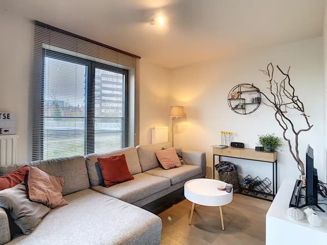 Ruim appartement met twee slaapkamer en terras in Gent