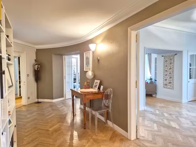 Magnifiek appartement met terras in Ixelles