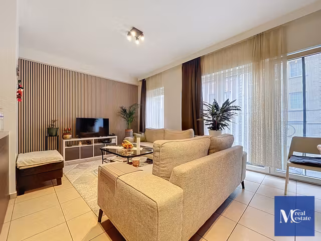 Appartement rénové au rez-de-chaussée à Koekelberg