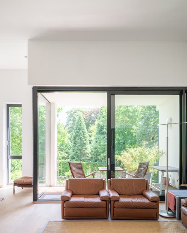 Ruim en lichtrijk 2-slaapkamerappartement met zonneterras in groene omgeving